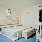 Chaika Hotel 3*