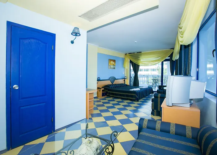 Chaika Hotel Słoneczny Brzeg