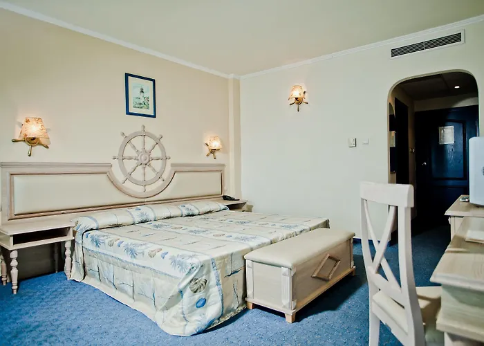 Chaika Ξενοδοχείο 3*