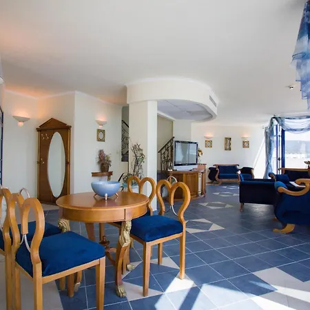 Chaika Hotell Slăntjev Brjag